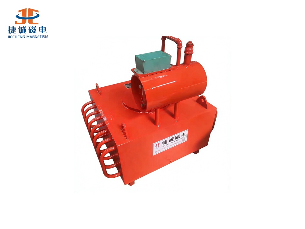 油冷式电磁除铁器